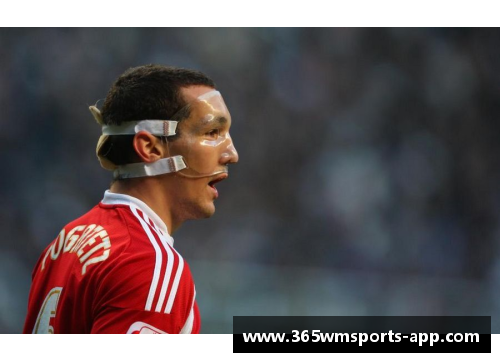 摩纳哥球员戴面具：足坛的英雄与传奇